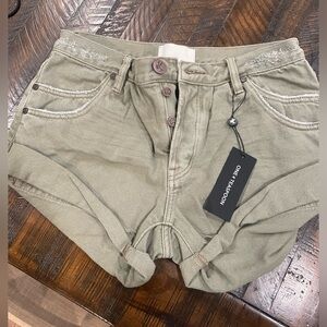 Green military khaki shirt shorts denim rolled size 26
